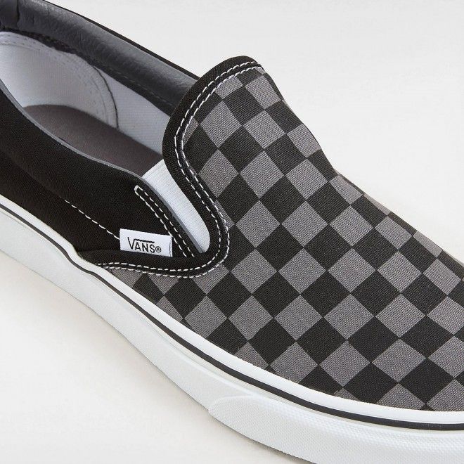 VANS CHECKERBOARD CLASSIC SLIP-ON VN000EYEBPJ